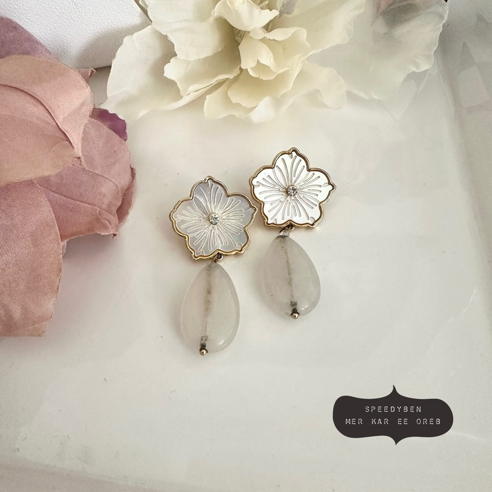 MIGNONNE GAVIGAN White Paloma Drop Earrings